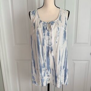 Knox Rose Sleeveless Boho Blouse in Blue and White size XXL